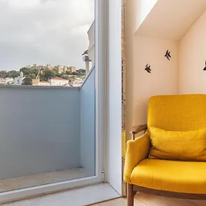 lovelystay-lisbon-home-with-castle-view.hotels-lisbon-portugal.com/