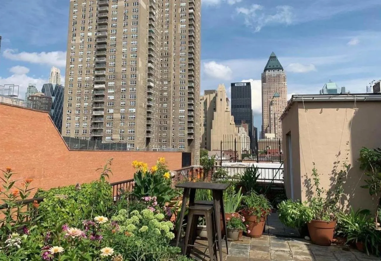 Δωμάτια σε οικογενειακή κατοικία Private Room In Times Square Νέα Υόρκη